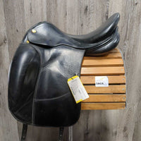 17" MW *5.5 Prestige Dressage, Shiny Black Cover, XLg Front Blocks, Wool Flocking, Flaps 16.75" L x 10"W Serial #: 17 33 355 061