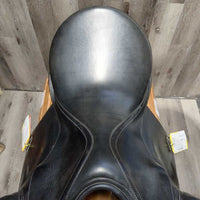 17" MW *5.5 Prestige Dressage, Shiny Black Cover, XLg Front Blocks, Wool Flocking, Flaps 16.75" L x 10"W Serial #: 17 33 355 061