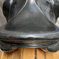 17" MW *5.5 Prestige Dressage, Shiny Black Cover, XLg Front Blocks, Wool Flocking, Flaps 16.75" L x 10"W Serial #: 17 33 355 061