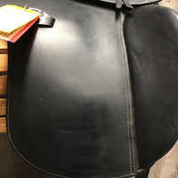 15" Barefoot Treeless Saddle *Loaded: 2 Shims, 30" Prestige Girth, SS Tack Carrying Case & Barefoot: Non-Slip Full Pad & Half Pad, 24-34" Stirrup Leathers, 26" Neoprene Girth, Fleece Saddle Cover, Extra Headplate Insert Serial #: 2401153117-38625VPS