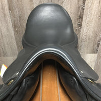 18 XW *Measures Narrow *4" Santa Cruz Geneve Dressage Saddle, 2 Billet Guards, Fleece Lined Tapestry Zebra Cover, Synthetic Wool Flocking, Lg Front Blocks, Flaps: 15.5"L x 13"W Serial #: 42945