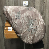 18 XW *Measures Narrow *4" Santa Cruz Geneve Dressage Saddle, 2 Billet Guards, Fleece Lined Tapestry Zebra Cover, Synthetic Wool Flocking, Lg Front Blocks, Flaps: 15.5"L x 13"W Serial #: 42945