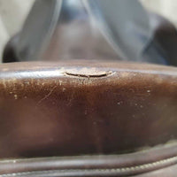 17 M *4.75 Regal Monoflap Dressage Saddle, Lg Exterior Front Blocks, Wool Flocking, Rear Gusset Panels, Flaps: 16"L x 12.5"W