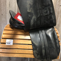 17" Med *4.25" Collegiate Dressage, 2 Billet Guards, Foam Panels, Sm Front Pencil Blocks, Flaps: 17"L x 12"W Serial #: 6528