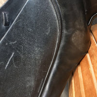 $ REDUCED!!! 18 MW *5 Albion Legend K2 Dressage Saddle, Red Albion Fleece Cover, Black Leather Cantle Cover, Wool Flocking, Front & Rear Gusset Panels, Lg Front Blocks, Flaps: 16.75"L x 12.5"W Serial #: 315 18 68981