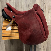 18" M/W Wither *W/XW *5.5 Zaldi Altras Equitation Saddle, Navy Cotton Zaldi Cover, 2x Billet Guards, Full Suede, Wool Flocking, Rear Gusset Panels, Long Front Blocks, Flaps: 16.5"l x 11.5"w Serial #: 180393