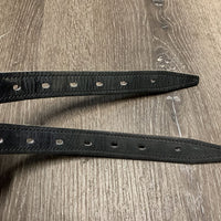 18" M/W Wither *W/XW *5.5 Zaldi Altras Equitation Saddle, Navy Cotton Zaldi Cover, 2x Billet Guards, Full Suede, Wool Flocking, Rear Gusset Panels, Long Front Blocks, Flaps: 16.5"l x 11.5"w Serial #: 180393