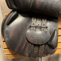 16.5 MW *5.25" Equipe Extreme Close Contact, 2 Billet Guards, Burg Fleece Redwood Tack Cover, Sm Front & Med Back Blocks, Foam Panels, Calfskin, Flaps: 13.5"l x 13.5"w Serial #: 16 5 N 1691047