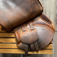 17.5 M *4.75" Butet Premium Close Contact, 2 Billet Guards, Gold Butet Cover, Butet barrell (crushed), Foam Panels, Med Front & Back Blocks, Full Calfskin, Flaps: 2.25 *13.5"L x 14" W Serial #: 2 25 M 17.5 .25 S FDDG 1280 13