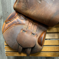 17.5 M *4.75" Butet Premium Close Contact, 2 Billet Guards, Gold Butet Cover, Butet barrell (crushed), Foam Panels, Med Front & Back Blocks, Full Calfskin, Flaps: 2.25 *13.5"L x 14" W Serial #: 2 25 M 17.5 .25 S FDDG 1280 13