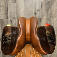 17.5 M *4.75" Butet Premium Close Contact, 2 Billet Guards, Gold Butet Cover, Butet barrell (crushed), Foam Panels, Med Front & Back Blocks, Full Calfskin, Flaps: 2.25 *13.5"L x 14" W Serial #: 2 25 M 17.5 .25 S FDDG 1280 13