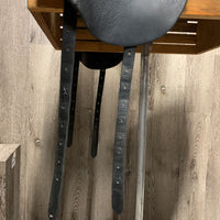 17.5 W *5.5" Hulsebos Zadels WB4 Dressage Saddle, Xlg Front Block, Wool Flocking, Lg Rear Gusset Panel, Shoulder Relief Panels, Flaps: 17.5"L x 12"W Serial #: 17.5 W 29 03 410 WB4