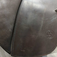 17.5 XW *MW (Wither *5.25") Sankey Dressage Saddle, Black Fleece Sankey Cover, XLg Velcro Front Blocks, Wool Flocking, Front & Rear Gusset Panels, Flaps: 16"L x 12.5"W Serial #: 0406714 17 1/2 XW