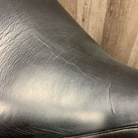 18" *adj - Blue - M/W Gullet in Kent & Masters Dressage Saddle, Burg K&M Fleece Cover, Wool Flocking, Front & Back Gusset Panels, Lg Front Exterior Blocks, Flaps: 16.5"L x 9"W Serial #: 33040