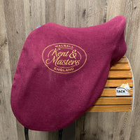 18" *adj - Blue - M/W Gullet in Kent & Masters Dressage Saddle, Burg K&M Fleece Cover, Wool Flocking, Front & Back Gusset Panels, Lg Front Exterior Blocks, Flaps: 16.5"L x 9"W Serial #: 33040
