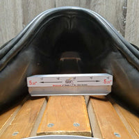 17.5 M *MW - 5.25" Exselle Dressage Saddle, Black Fleece Exselle Cover, Wool Flocking, Long Pencil Block, Rear Gusset Panels, Flaps: 17.75"L x 12"W Serial #: AF 063 1578