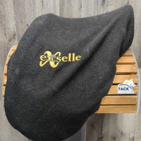 17.5 M *MW - 5.25" Exselle Dressage Saddle, Black Fleece Exselle Cover, Wool Flocking, Long Pencil Block, Rear Gusset Panels, Flaps: 17.75"L x 12"W Serial #: AF 063 1578