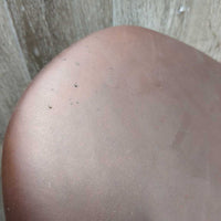 18 MW *5.25" Childeric M Close Contact, 2 Billet Guards, Grey/Orange Childeric Cover, Med Front & Back Blocks, Foam Panels, Flaps: 13.5"L x 13.5"W Serial #: 3A -M-18 689-21