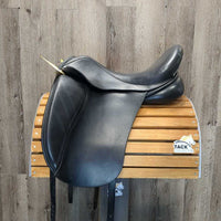 18" Adj *Set W *5.75 Dresch Dressage, Navy Schleese Cotton Cover, Wool Flocking, Front & Rear Gusset Panels, XLg Front Blocks, Flaps: 15" L x 11"W Serial #: BS6635