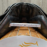 17.5" Adj? *set XW 7" Schleese JES Dressage Saddle, Wool Flocking, Lg Front Blocks, Rear Gusset Panels, Flaps: 16"L x 12.5"W Serial #: 3-17.5 5015S0604