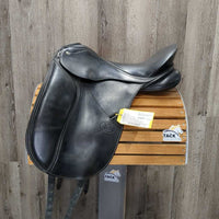 17.5" Adj? *set XW 7" Schleese JES Dressage Saddle, Wool Flocking, Lg Front Blocks, Rear Gusset Panels, Flaps: 16"L x 12.5"W Serial #: 3-17.5 5015S0604