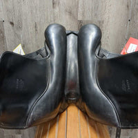 17.5" Adj? *set XW 7" Schleese JES Dressage Saddle, Wool Flocking, Lg Front Blocks, Rear Gusset Panels, Flaps: 16"L x 12.5"W Serial #: 3-17.5 5015S0604