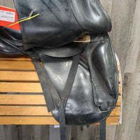 17.5" Adj? *set XW 7" Schleese JES Dressage Saddle, Wool Flocking, Lg Front Blocks, Rear Gusset Panels, Flaps: 16"L x 12.5"W Serial #: 3-17.5 5015S0604