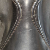 17.5" Adj? *set XW 7" Schleese JES Dressage Saddle, Wool Flocking, Lg Front Blocks, Rear Gusset Panels, Flaps: 16"L x 12.5"W Serial #: 3-17.5 5015S0604