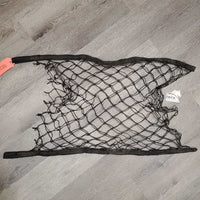 Stall Wall Slow Feed Hay Net 4′ x 3′ with 2″ Holes *gc, dirty, faded