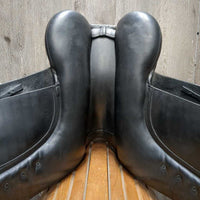 17.5 W *5.5" Sankey SD Custom Dressage Saddle, Black Sankey Cover, Wool Flocking, Large Front Blocks, Lg Rear Gusset Panels, Long Front Gusset Panels, Flaps: 17.5"L x 12.5"W Serial #: 1831017 17.5 T