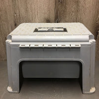 Plastic Grooming Box - Stool, 2 trays *gc, mnr dirt, stains, scratches, rubs & scrapes, NO clasp