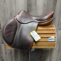 17.5 MW *5" Devoucoux Biarritz Close Contact, 2 Billet Guards, Green Devoucoux Cover, Med Front & Back Blocks, Foam Panels, Flaps: 13.5L x 13.25"W Serial #: 2561 10 ARCADE NORMAL EF 17.5 2A 3PC PX5 PX415 PX310