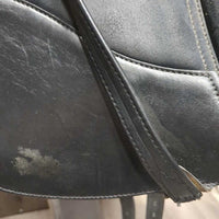 18.5 Adj *Black Gullet - Med In Wintec Isabell Dressage Saddle, Med Front Velcro Blocks, Blue Wintec Cover, CAIR Panels, Front & Rear Gusset Panels, Flaps: 17"L x 12"W Serial #: W1P 13 03 04 14-46DR
