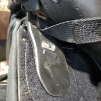 18.5 Adj *Black Gullet - Med In Wintec Isabell Dressage Saddle, Med Front Velcro Blocks, Blue Wintec Cover, CAIR Panels, Front & Rear Gusset Panels, Flaps: 17"L x 12"W Serial #: W1P 13 03 04 14-46DR