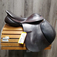17.5" *MW 5.25" Albion Close Contact Saddle, 2 Billet Guards, Albion Red Fleece Cover, Wool Flocking, Front & Rear Gusset Panels, Med Back Blocks, Flaps: 13.5"L x 13"W Serial #: W 17 1/2 95760
