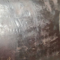 17.5" *MW 5.25" Albion Close Contact Saddle, 2 Billet Guards, Albion Red Fleece Cover, Wool Flocking, Front & Rear Gusset Panels, Med Back Blocks, Flaps: 13.5"L x 13"W Serial #: W 17 1/2 95760