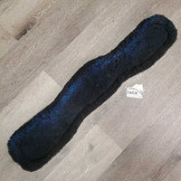 Cotton Quilt & Sheepskin Short Girth, 2x els, Center D Ring *gc/vgc, clean, discolored, stiff, hair