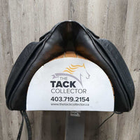 19" *5" MW Zaldi San Jorge Plana Dressage Saddle, Navy Zaldi Cotton Cover, Wool Flocking, Lg Exterior Front Blocks, Rear Gusset Panels, Flaps: 18"L x 11"W, Serial #: 922596 19" 32