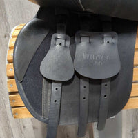 17" Adj *Red - Wide In, Wintec 500 A/P Saddle, 2x Front Velcro Blocks, 4x Billet Guards, COMPLETE Easy Gullet Change System, CAIR Panels, Front & Rear Gusset Panels, Flaps: 15.5"L x 13.5"W Serial #: W 17 07 0064-43 AP 17"