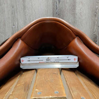 17" W *6" Courbette Close Contact Saddle, 2 Billet Guards, Purple Fleece Cover, Foam Panels, Med Front Pencil Rolls, Rear Gusset Panels, Flaps: 14"L x 13"W Serial #: 901975