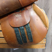 17" W *6" Courbette Close Contact Saddle, 2 Billet Guards, Purple Fleece Cover, Foam Panels, Med Front Pencil Rolls, Rear Gusset Panels, Flaps: 14"L x 13"W Serial #: 901975