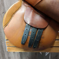 17" W *6" Courbette Close Contact Saddle, 2 Billet Guards, Purple Fleece Cover, Foam Panels, Med Front Pencil Rolls, Rear Gusset Panels, Flaps: 14"L x 13"W Serial #: 901975