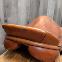 17" W *6" Courbette Close Contact Saddle, 2 Billet Guards, Purple Fleece Cover, Foam Panels, Med Front Pencil Rolls, Rear Gusset Panels, Flaps: 14"L x 13"W Serial #: 901975