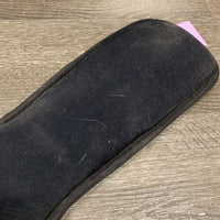 Neoprene Memory Foam Dressage Girth, 2x els, center D Ring *xc/vgc, mnr dirt & stains, missing center strap