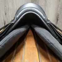 17" Adj Free & Easy Endurance Saddle, 2 Quilt Panel Covers, 2 Saddle Pad Sets, Instruction Manuals, Self Adjustable System Flaps: 16"L x 14.5"W Adjustable Position Stirrup Bars