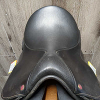 17" Adj Free & Easy Endurance Saddle, 2 Quilt Panel Covers, 2 Saddle Pad Sets, Instruction Manuals, Self Adjustable System Flaps: 16"L x 14.5"W Adjustable Position Stirrup Bars