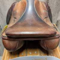 17" MW *5" County Stabilizer XTR Close Contact Saddle, 2 Billet Guards, Wool Flocking, Rear Gusset Panels, Med Front Blocks, Flaps: 14"L x 14"W, Serial #: 06090703 - 2 17 M SR