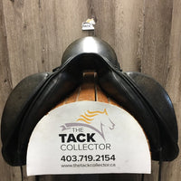 17" *MW 5.5" Sankey Jacinda Dressage Saddle, Black Sankey Nylon/Fleece Saddle Cover, Xlg Front Exterior Blocks, Front & Rear Gusset Panels, Wool Flocking, Flaps: 15.5"L x 12"W Serial # 100516 17T