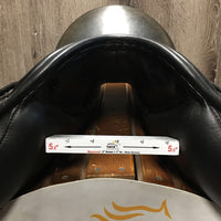 17" *MW 5.5" Sankey Jacinda Dressage Saddle, Black Sankey Nylon/Fleece Saddle Cover, Xlg Front Exterior Blocks, Front & Rear Gusset Panels, Wool Flocking, Flaps: 15.5"L x 12"W Serial # 100516 17T