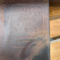 17.5" MW 5.25" Antares Contact - Close Contact Saddle, 2 Billet Guards, Panels: Wide, Rear Gussets, Foam & Shoulder Cut outs, Med Front & Back Blocks, Flaps: 14.75"L x 14.5"W Serial #: 17 1812 4AA 175 L A01 T1 M15 DTA 50